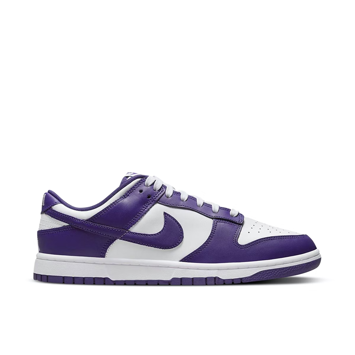 Nike Dunks Low Court Purple Trainers