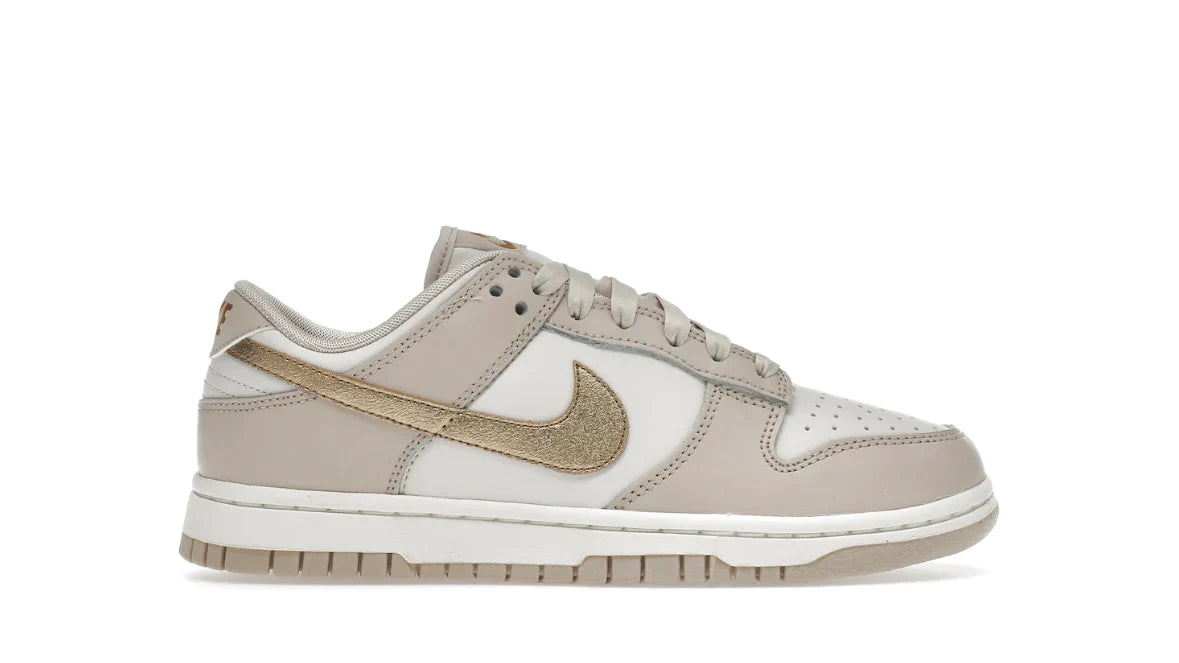 Nike Dunk Women’s Phantom Metallic Gold